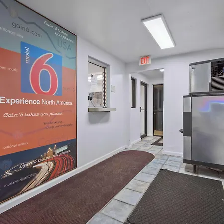 Motel 6-Normal, Il - Bloomington Area