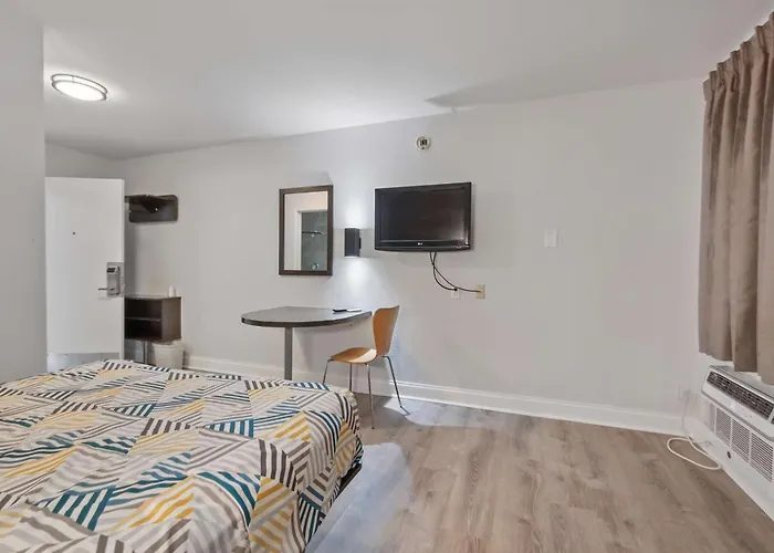 Hotel 6-normal, Il - Bloomington Area