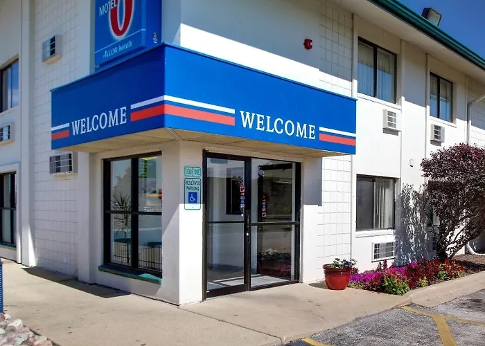 Hotel 6-normal, Il - Bloomington Area 3*