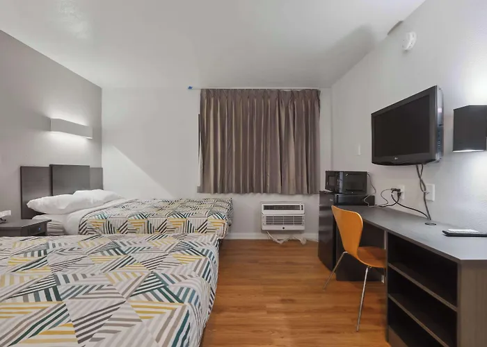Hotel 6-normal, Il - Bloomington Area