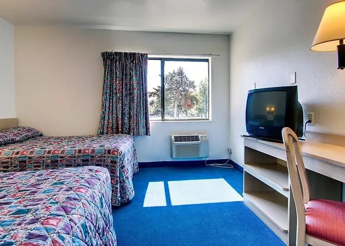Hotel 6-normal, Il - Bloomington Area 3*